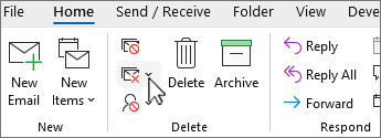 Cleanup conversation down arrow selected on Classic ribbon